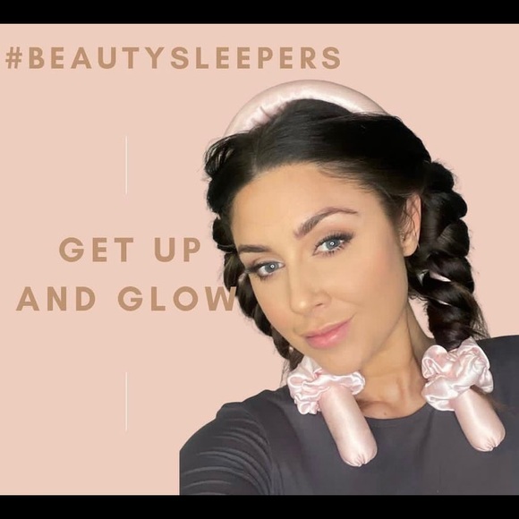 The curl crown - Heatless silk curler - PINK - Picture 4 of 9